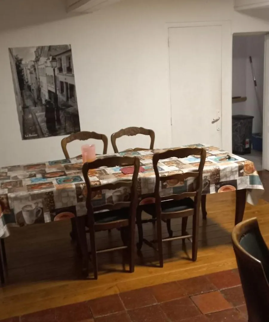 Rum i privatbostad Maison Calme Payrin-Augmontel